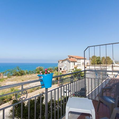 B&B A Mare Castellammare del Golfo Exterior photo